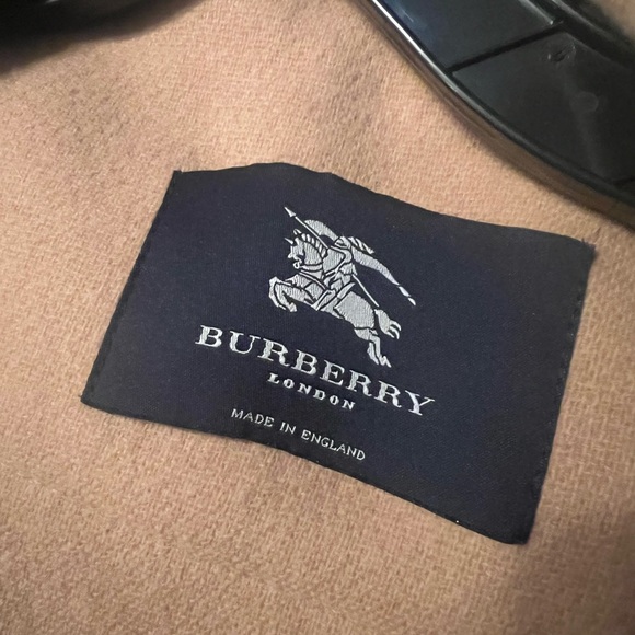 𝑩𝒖𝒓𝒃𝒆𝒓𝒓𝒚 𝑷𝒆𝒂𝒄𝒐𝒂𝒕 - Picture 7 of 9